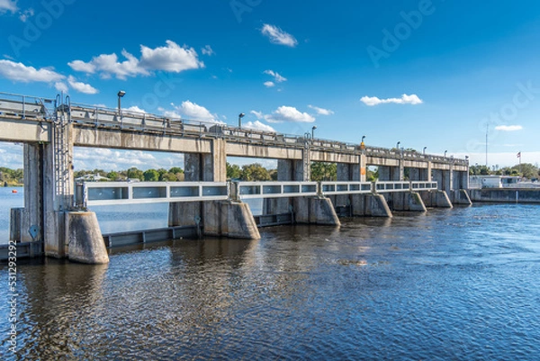 Fototapeta Angled View of Franklin Locks