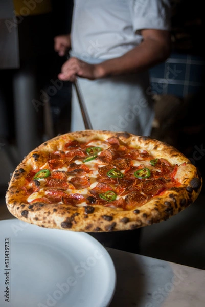 Obraz neapolitan pepperoni pizza