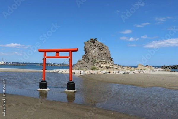 Fototapeta 福島県勿来海水浴場の鳥居