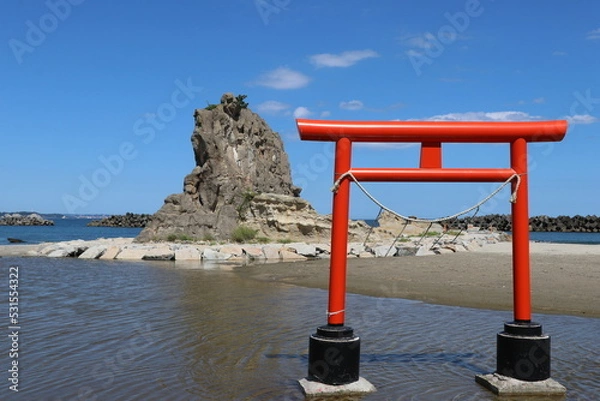 Fototapeta 福島県勿来海水浴場の鳥居