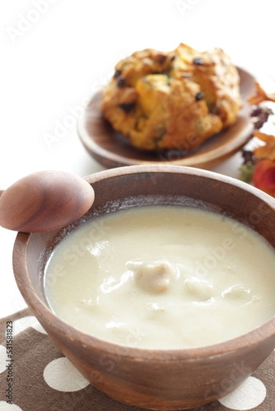 Obraz Homemade pumpkin scone and clam chowder for autumn breakfast 