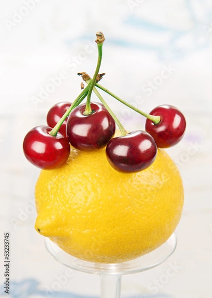 Fototapeta lemon and cherry.