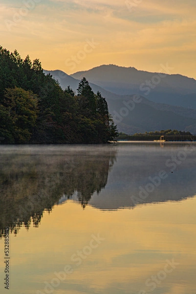 Obraz sunset over the lake