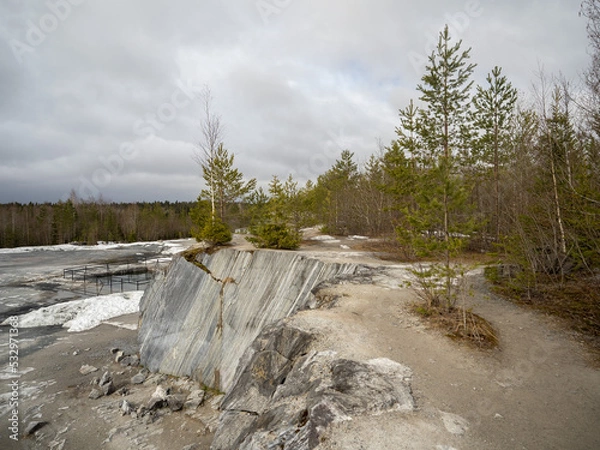 Fototapeta Ruskeala marble quarry