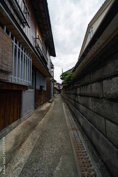 Obraz 湯浅町の狭い路地の街並み