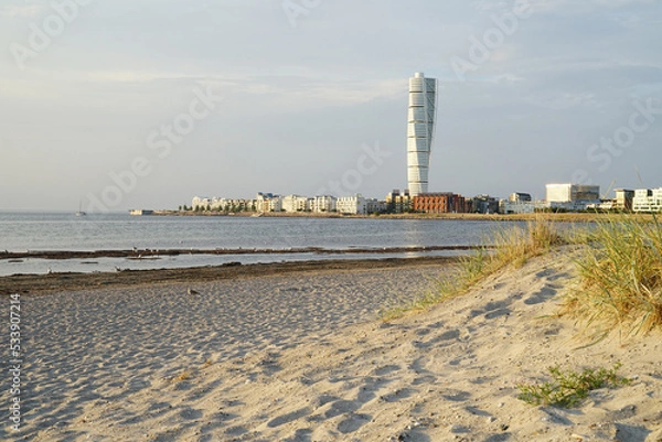 Fototapeta View of Malmo from Ribersborg Beach