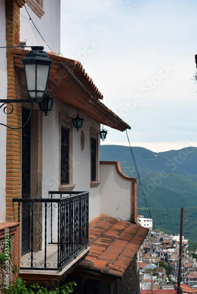 Obraz wooden house in the mountains