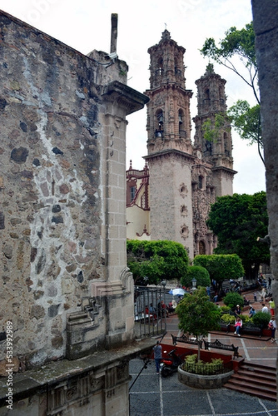 Obraz old castle in the city