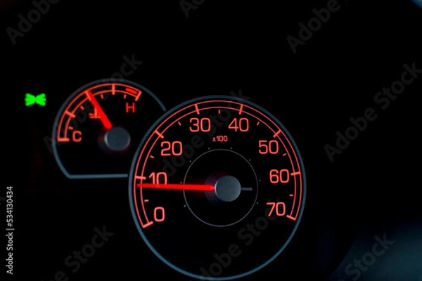 Obraz Red speedometer close up.