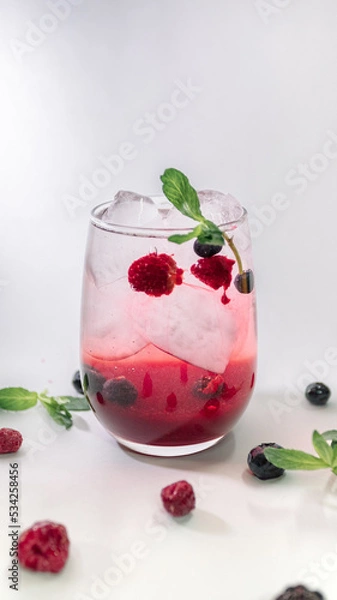 Fototapeta berries spritzer