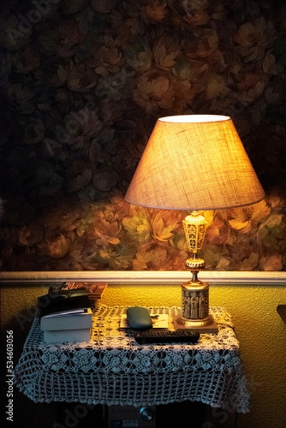 Obraz lamp on the table