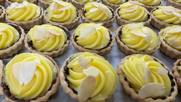 Obraz A mini lemon tart delicious bakery dessert