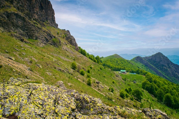 Obraz Path to Raiskoto praskalo waterfall and Botev peak in Balkan mountain, Bulgaria