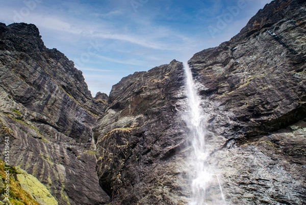 Obraz Path to Raiskoto praskalo waterfall and Botev peak in Balkan mountain, Bulgaria