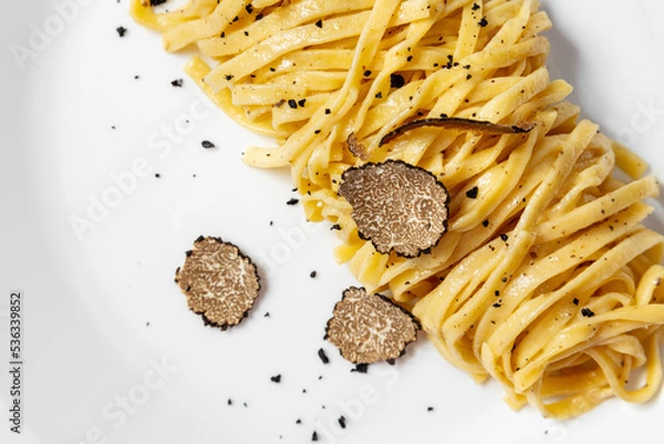 Fototapeta Spaghetti with truffle.