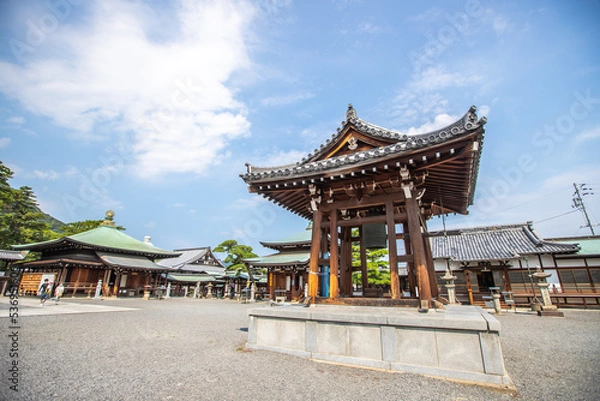 Fototapeta 香川県　総本山善通寺の風景
