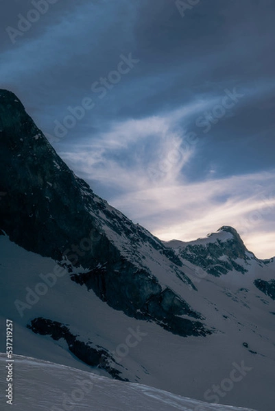 Obraz Snowy mountain peaks at Morskie Oko, Poland on a foggy, cold winter afternoon.