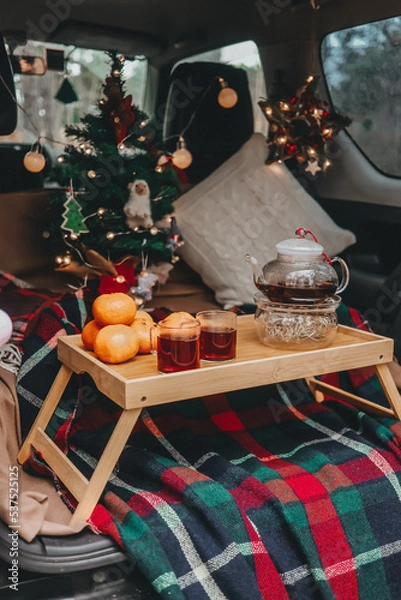 Obraz The car was dressed up in New Year's garlands