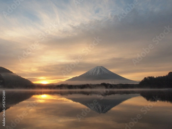 Fototapeta 朝焼け富士山