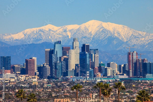 Obraz Downtown Los Angeles with snow capped mountain in the background