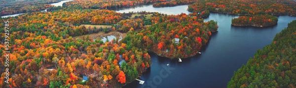 Fototapeta Fall and autumn colours of the natural environments and landscapes of Eastern Ontario Canada.  Featuring forest, lakes and majestic vistas of scenic locations.  