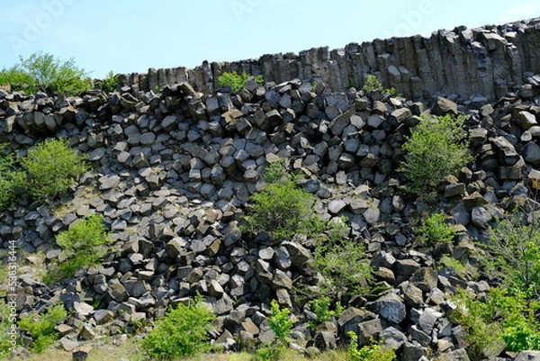 Fototapeta hexagonal basaltic rock formations 