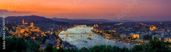 Fototapeta Panoramiczny widok na budapeszt o zachodzie słońca