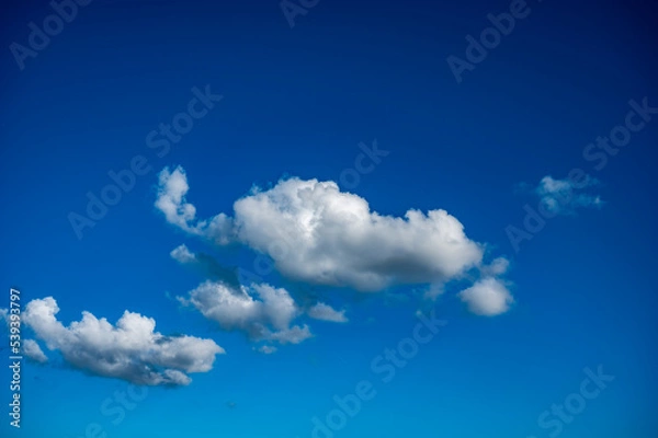 Obraz Blauer Himmel mit Schäfchenwolken