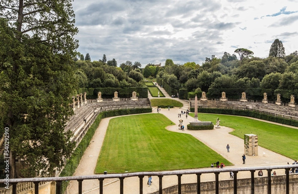 Fototapeta Florence, Italy. View from the window of the Pitti Palace on the amphitheater (XVI century) in the Boboli Gardens (UNESCO list)