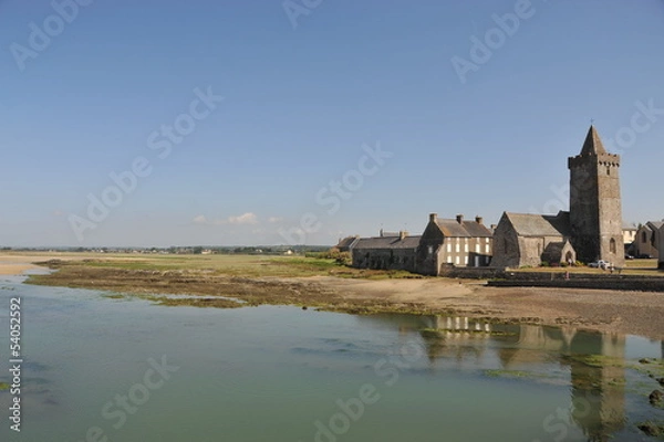 Fototapeta Reflets dans l'eau 5, Notre Dame de Portbail