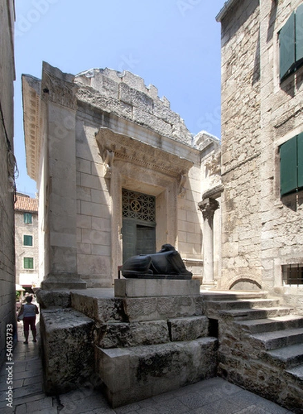 Fototapeta Jupiter temple in Diocletian palace, Split, Croatia