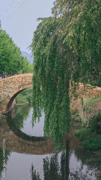 Obraz bridge on a rainy day (비오는날의 만년교)