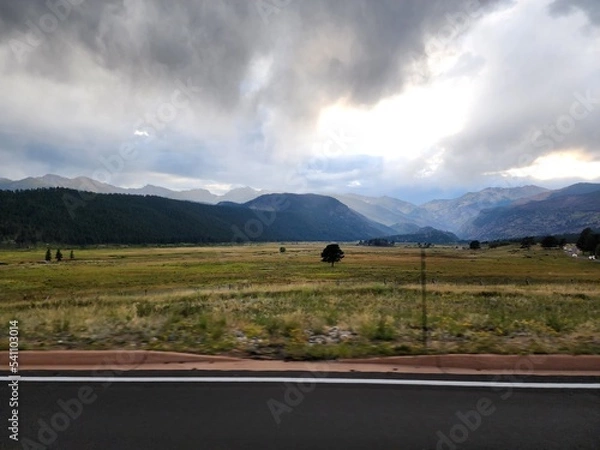 Obraz road in the mountains