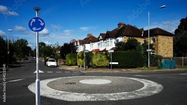 Obraz A small roundabout at local residential area, London, UK.