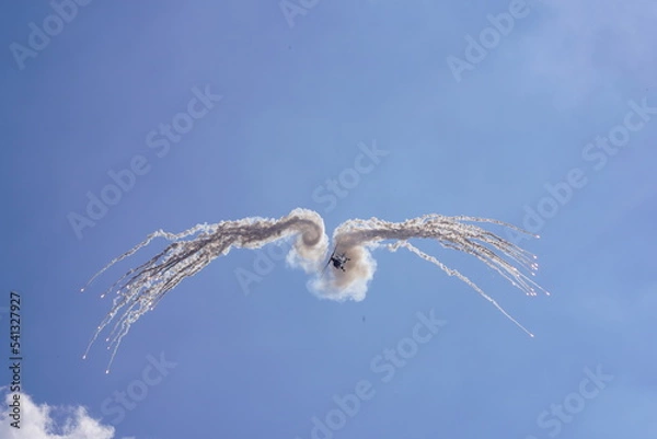 Fototapeta crystals on a blue sky