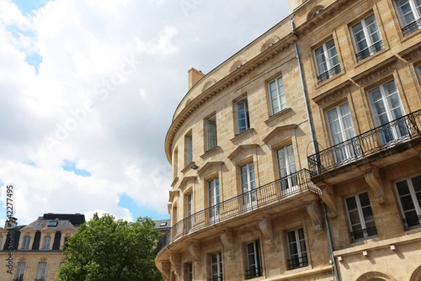 Fototapeta Uptown apartments - classical architecture - Bordeaux - France	