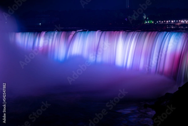 Obraz Niagara Falls at night LED lightshow