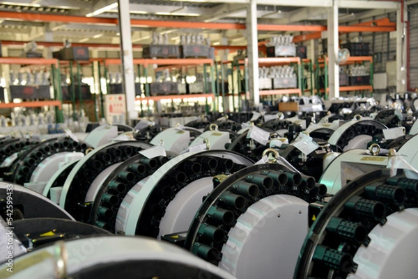 Fototapeta 最新の工作機械の組立工場。