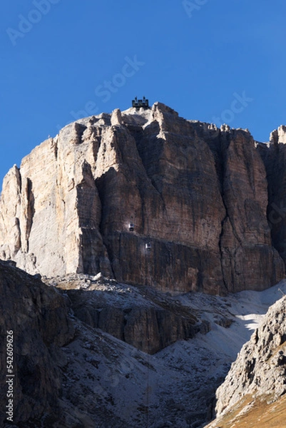 Obraz Seilbahnstation in den Dolomiten