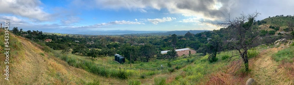 Obraz Panorama of Montecito with Pacific Ocean in the Background 