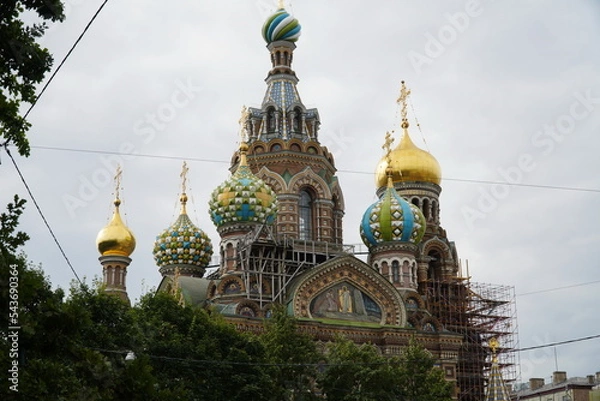 Fototapeta Saint Petersburg, Russia - August 20, 2022: The Church of the Savior on Spilled Blood is one of the main sights of Saint Petersburg