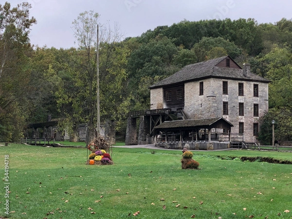 Obraz farm house with cows
