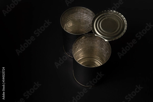 Fototapeta empty open tin cans