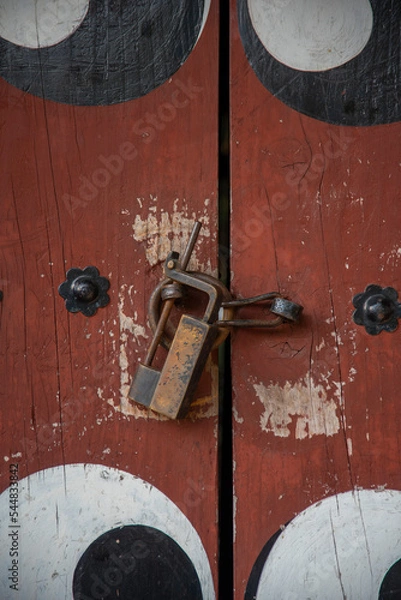 Fototapeta 한국의 풍경 화성행궁 성곽의길 