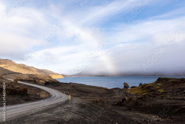 Obraz Scenic view by the road
