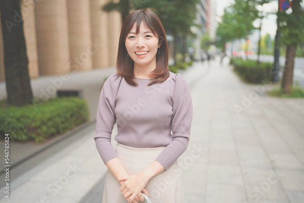 Obraz 微笑む女性