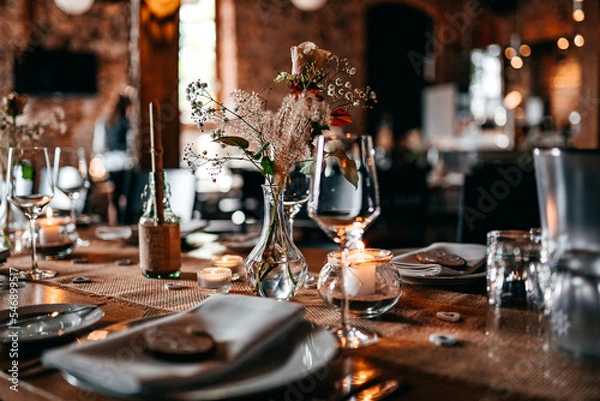 Obraz Rustikale Tischdekoration bei einer Hochzeit