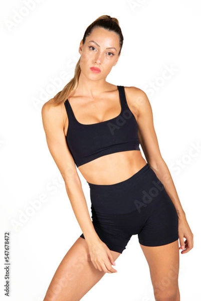 Obraz Ragazza pratica yoga in studio 