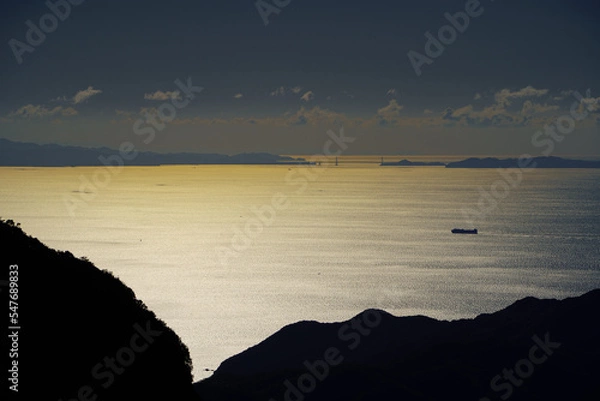 Fototapeta 小豆島から見える瀬戸内海・淡路島・徳島