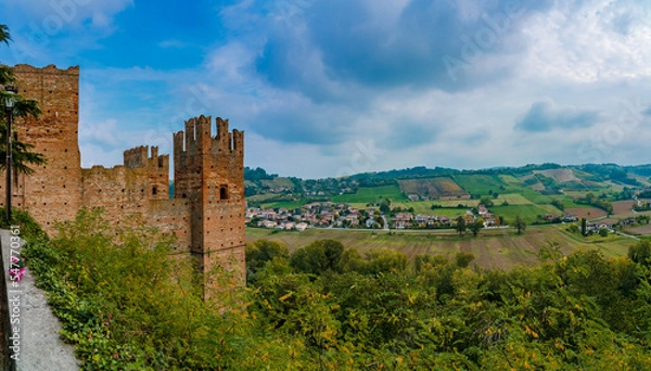 Obraz Castell'Arquato, panoramic view on the mountain
